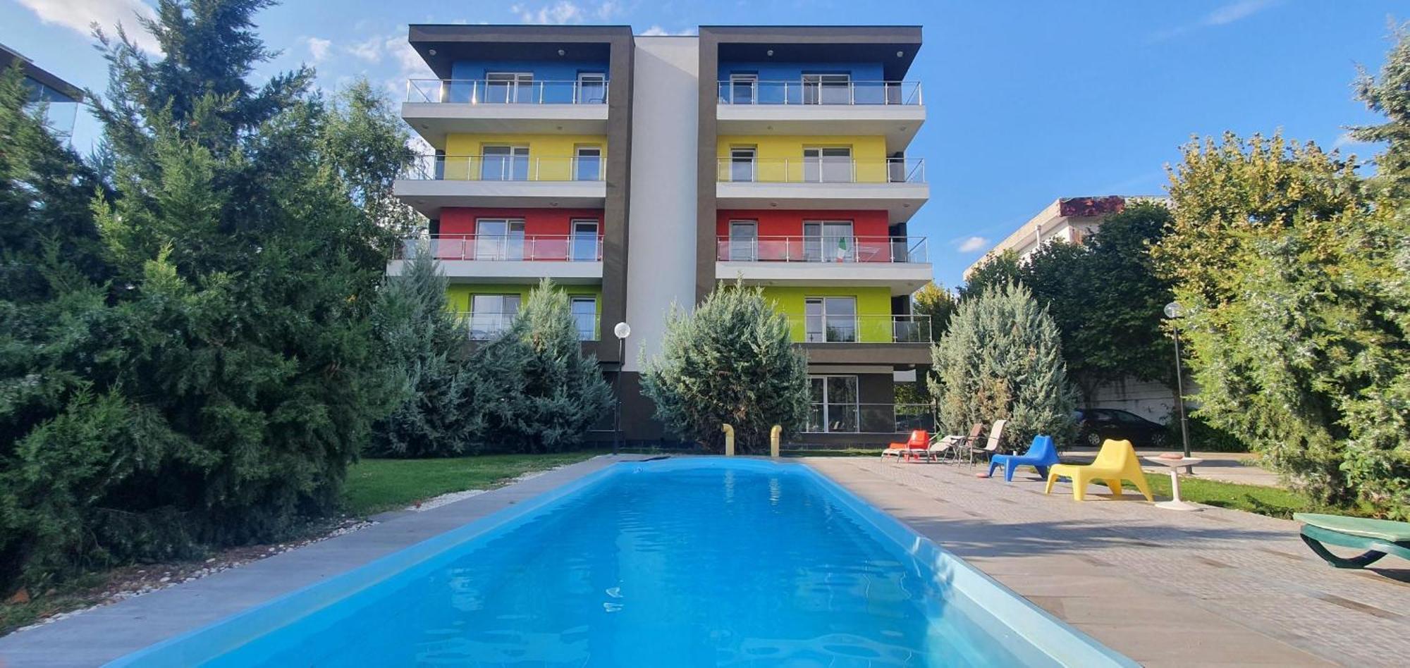 Airport Residence Otopeni Exterior photo