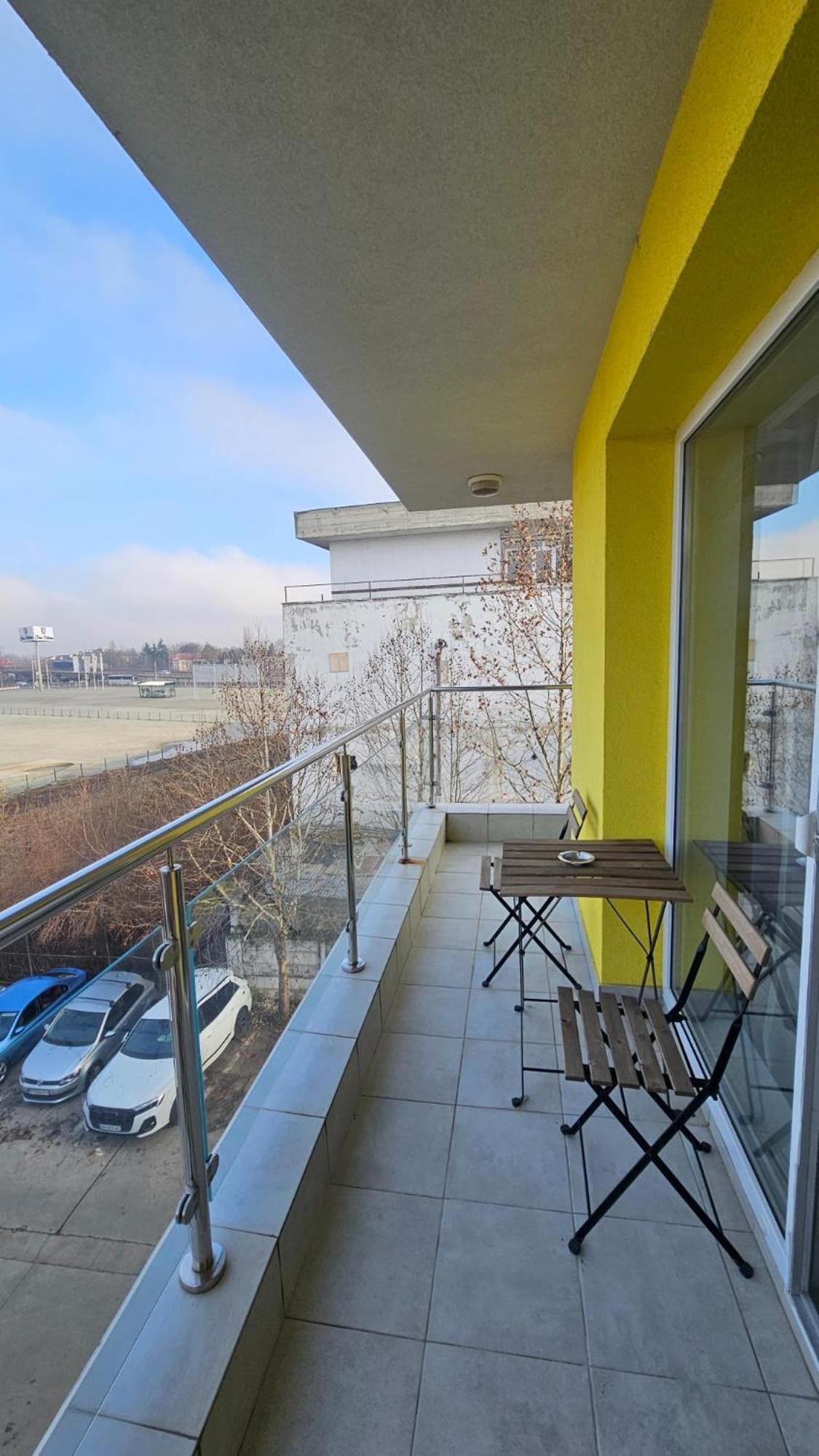Airport Residence Otopeni Exterior photo